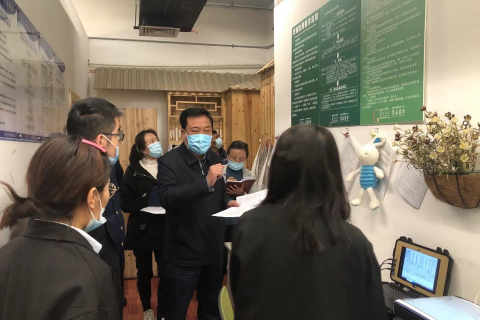 自治區(qū)市場(chǎng)監(jiān)管系統(tǒng)“五一”期間開展食品經(jīng)營(yíng)安全監(jiān)督檢查